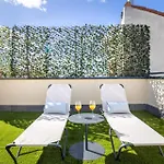 Escape In Trendy Triplex With Terrace In The Heart Of Madrid Toledo Atico II