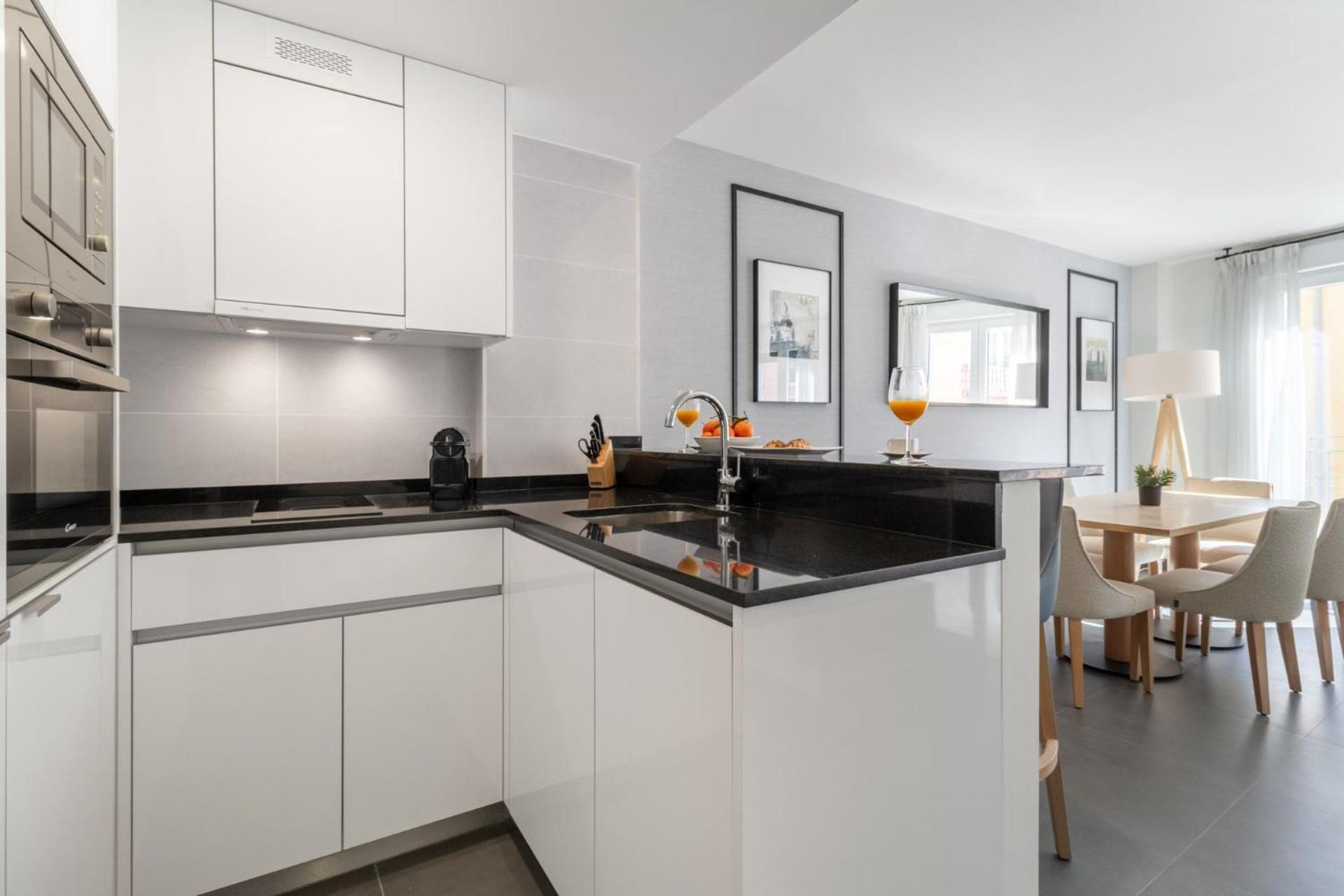 Escape In Trendy Triplex With Terrace In The Heart Of Toledo Atico Ii Madrid